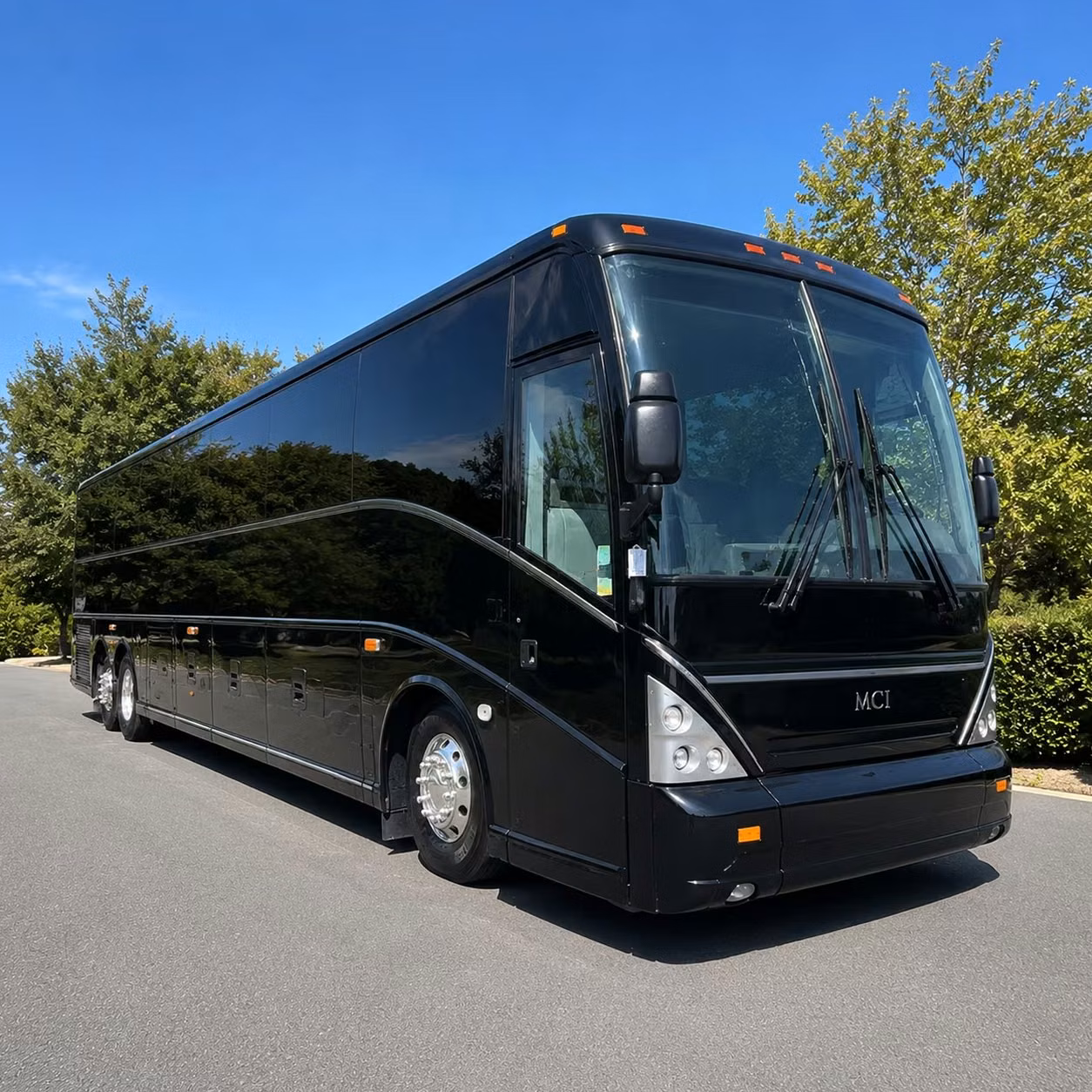 corporate event shuttles and employee transportation in victorville